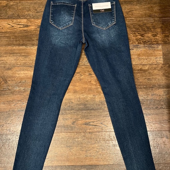 YMI Jeans - Picture 5 of 5